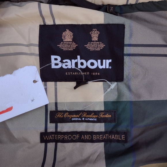 Barbour Beadnell Coat Waterproof Hooded Tartan Lined Black Jacket NWOT - Picture 3 of 11